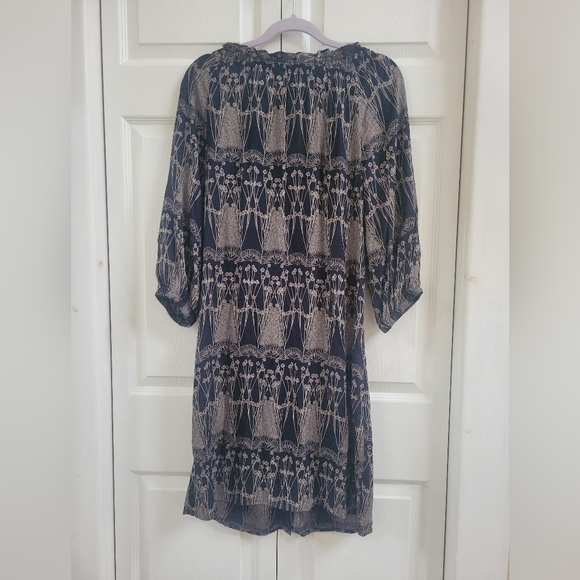 Banana Republic Midi Dress - Picture 2 of 7